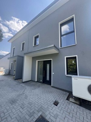 Doppelhaushälfte Neubau, Erstbezug, beste Lage in Berlin-Lichtenrade