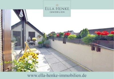 Lichtdurchflutete Dachgeschosswohnung mit großem Balkon ...