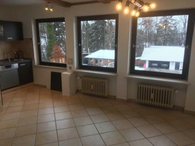 Schöne 4-Zimmer Wohnung mit gehobener Ausstattung und Balkon in Miesbach