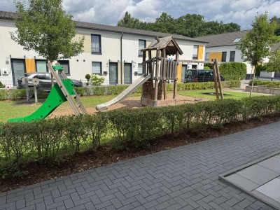 Traumhaftes Reihenhaus in Lünen – Nähe See – KfW 70 Effizienzhaus – Baujahr 2014