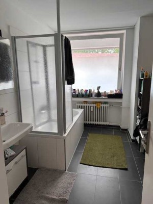 Freundliche 3-Zimmer-Wohnung mit Balkon und EBK in Hildesheim