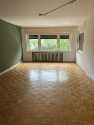 Exklusive 4-Raum-Wohnung mit Balkon in Bonn