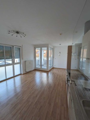Kleine Wohnung mit Balkon in der Innenstadt