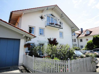 Singelappartement teilweise möbliert