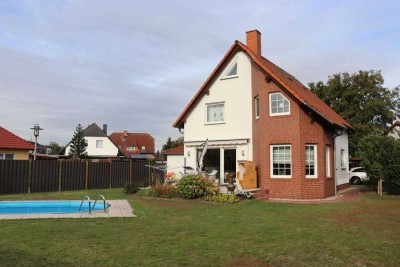 *Einziehen und Wohlfühlen* Tolles Einfamilienhaus in Hohenwarthe vor den Toren Magdeburgs