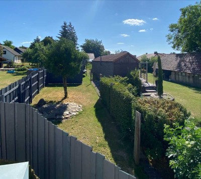 Außergewöhnliche 4-Zimmer-Wohnung mit eigenem Gartenanteil in Meeder