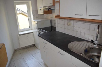 3 Raum  Wohnung mit Blick und Einbauküche