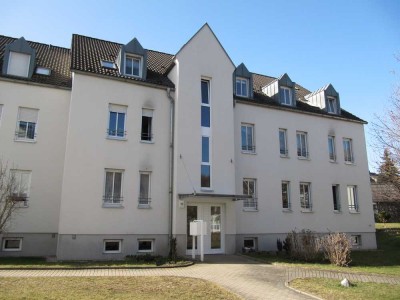 3-Raum-Wohnung in bevorzugter Wohnlage - für Sie neu renoviert