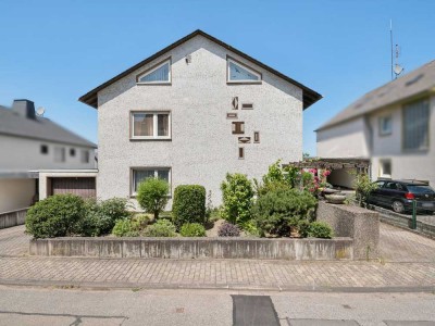 Zweifamilienhaus mit Gestaltungspotenzial in Mülheim-Kärlich