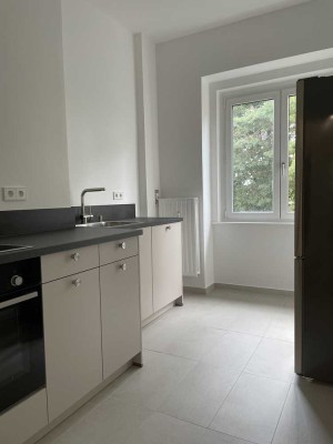 Modernisiertes 2 Zimmer Apartment mit Einbauküche