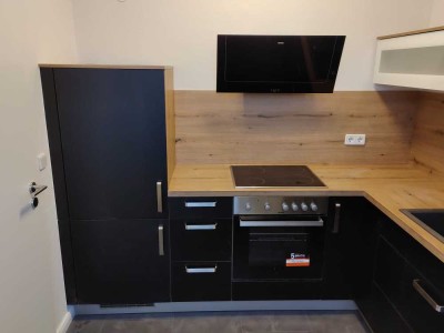 2- Raum Dachgeschoßwohnung mit Einbauküche