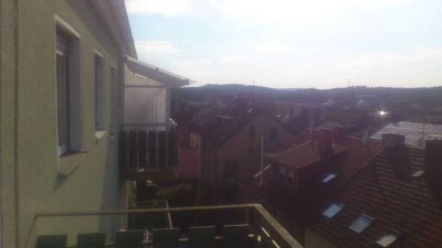 Ansprechende und gepflegte 2-Raum-DG-Wohnung mit Balkon und EBK in Neunkirchen