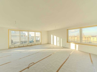 Viel Raum, Licht und Dachterrasse mit Ausblick auf die Spree