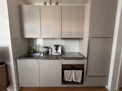 Suche ab sofort Nachmieter für schöne 2-Zi. Wohnung in Schöneberg/Friedenau