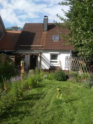 Gepflegte 3-Zimmer-Doppelhaushälfte mit großem Garten in Grafrath