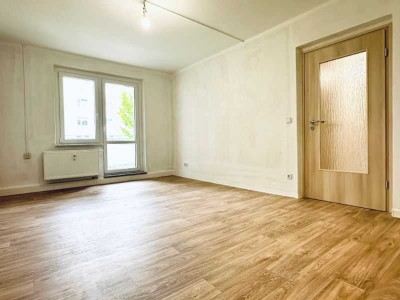 2-Raum-Wohnung mit Balkon & Windbergblick!