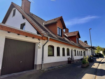 NUR € 299.000,-- FÜR CA. 220 QM WOHN- UND NUTZFLÄCHE IN BESTER AUSSICHTSLAGE VON BAD SCHWALBACH