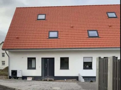 Neubau Ihres Architektenhauses als Doppelhaushälfte bezugsfertig !