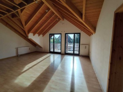 Individuelle 3 Zimmer-Wohnung im Zweifamilienhaus