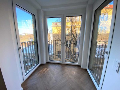 TO LET - Möblierte Single-Wohnung mit Einbauküche, Balkon