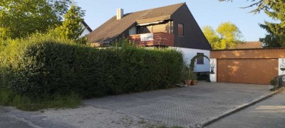 Preiswertes 6,5-Raum-Zweifamilienhaus in ländlichem Paradies in Schorndorf