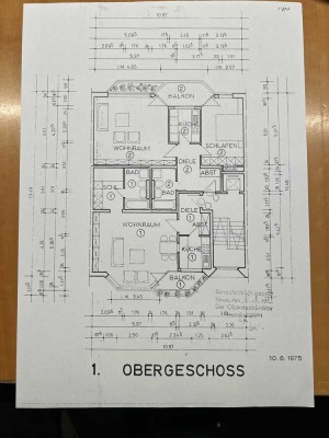 Geschmackvolle, gepflegte 2-Raum-Wohnung mit Balkon und Einbauküche in Neuss