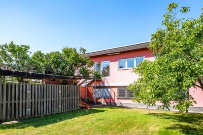 Obertshausen: Großzügige und lichtdurchflutete 2-Zimmer-Wohnung mit Einbauküche und Sonnenterrasse