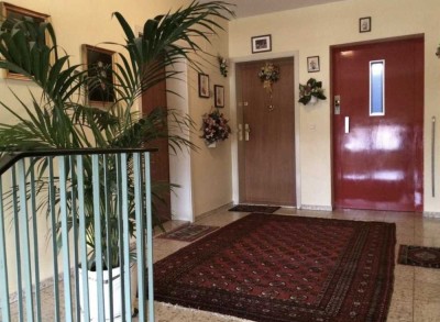 2 Zimmer *** 1 Küche *** 1 Tageslicht Bad *** 1 Balkon *** 1 Keller *** 1 KFZ Stellplatz *** ca.60qm