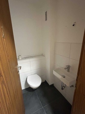 Erstbezug nach Renovierung: attraktive 3-Zimmer-Wohnung mit EBK und Balkon in Reutlingen