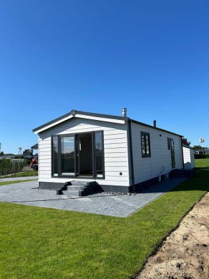 Traumhafter Bungalow - Mobilheim mit Gas-Kamin direkt an der Ostsee