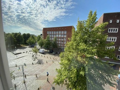 Zentral gelegene 4-Zimmer Wohnung am Karl-Olfers-Platz (Haus Handwerk)