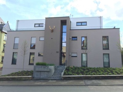 Helle, moderne Wohnung mit EBK und Garten!