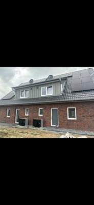 Erstbezug 5-Zimmer-Doppelhaushälfte in Bargstedt