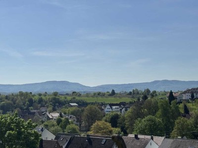 Einzigartige Ortslage, grünes Paradies mit Ausblick