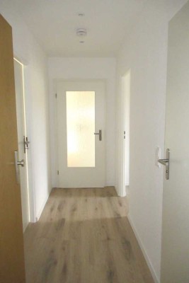 * * *Wohnen in GEPFLEGTER Wohnanlage in der Nähe vom RABENSTEINER Wald* * *