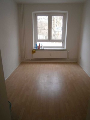 Modernisierte 3-Zimmer-Wohnung mit EBK !
