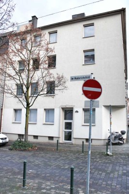 Schöne 3-Zimmer mit neuer Küche und Laminat in Opladen-Neustadt