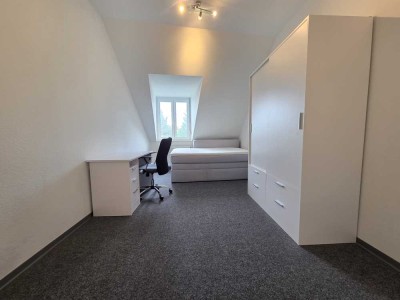 Zimmer/Room - KIT  in 3er WG - all-inklusive  - Wifi+Strom+Gas alles inbegriffen