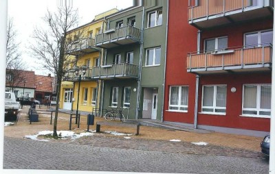 2-RWG im 1. OG mit Balkon, EBK, Keller u.bei Bedarf Stellplatz im Zentrum von Grevesmühlen, WG Nr. 2