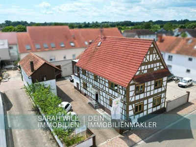 Charmantes, modernisiertes Fachwerkhaus mit Ausbaupotenzial, Scheune und 8 Stellplätzen in Neuburg