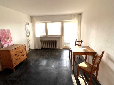 1,5-Zimmer-Wohnung, S-Plieningen, Uninähe, mit Balkon und Einbauküche, voll möbliert