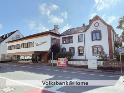 Schmucker Altbau kombiniert mit Gewerbeanbau