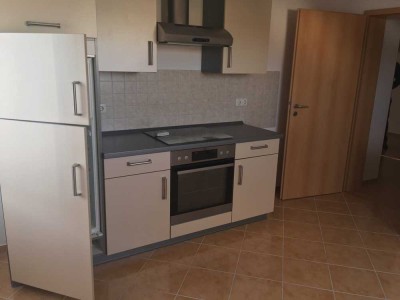 Ansprechende und gepflegte 2,5-Raum-DG-Wohnung in Hanau