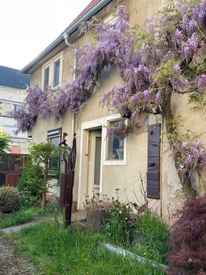 Einfamilienhaus mit Scheune im Herzen von Altheim