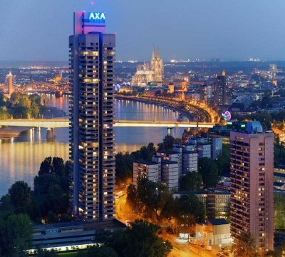 -- Colonia Haus-   4-Zimmer -Whg. mit Domblick - perfekt für Studenten-WG-