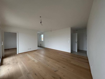 Neubau-Erstbezug-2 Zi plus separate Küche, Bad, Vorzimmer