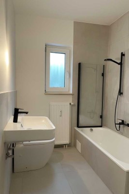3-Zimmer-Wohnung mit Balkon & Stellplätzen – Bezugsfrei ab 1. September