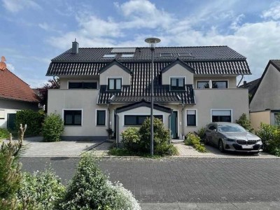 Haus im Haus, eigener Eingang, Garten, Garage, 2 Bäder, Luxusausstattung, Solar, grüne Bestwohnlage