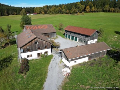 Sankt Englmar! Anwesen in Alleinlage für Tierhaltung, diverse Seminare,  Mehrgenerationenhaus u.s.w.