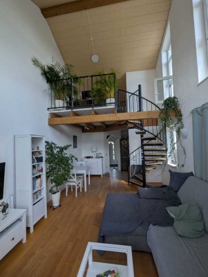 Neubau 2001: 2-Zimmerwohnung mit Galerie, Balkon, lichtdurchflutet & Fußbodenheizung